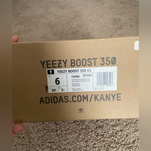 Yeezy Boost 350 V2 Butter - Picture 2 of 9